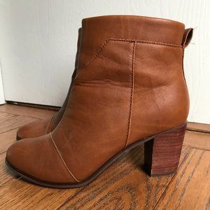 Toms brown leather booties size 9